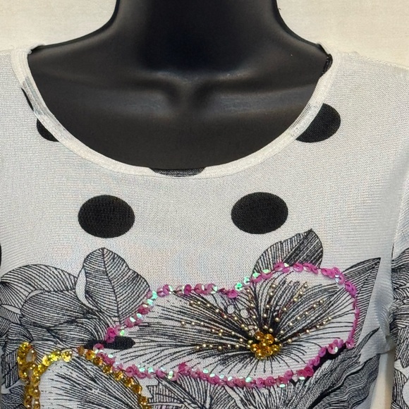 A-95 Juliette Black & White Floral & Dot Sequin Detail 3/4 Sleeve Blouse Size S - Picture 5 of 15